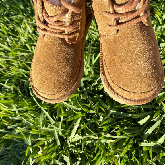 UGG🍁🍂Neumel chestnut winter boots Sz 10 toddler - Picture 8 of 12